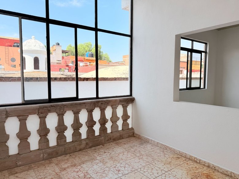 Casa Naranjo — 37 photos