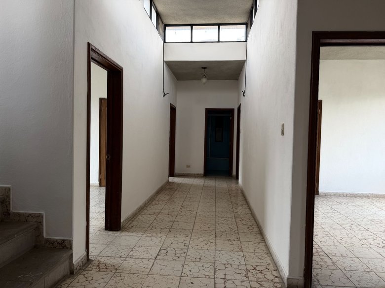 Casa Naranjo — 32 photos