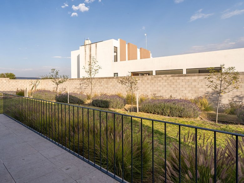 Villa Lavanda — 9 photos