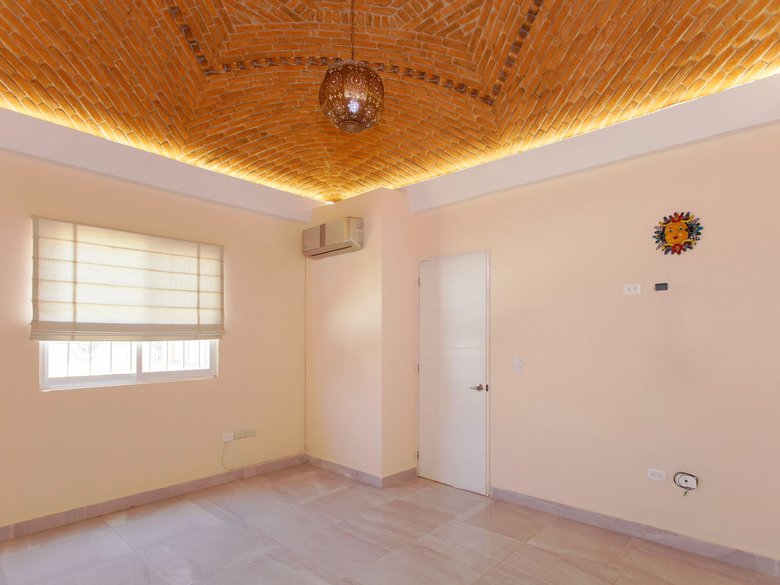 Casa Lucero 17A in La Lejona for sale in San Miguel de Allende — 15 photos