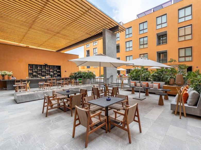 Clevia Apartment — 7 photos