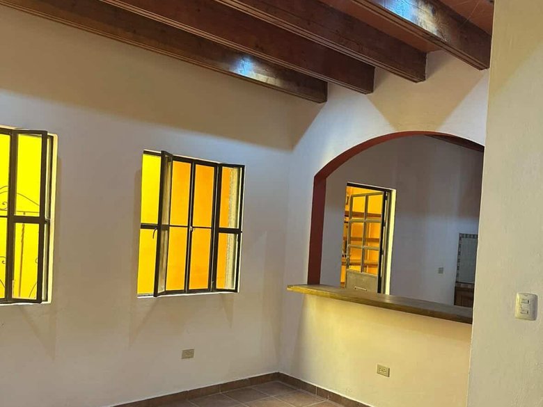 Casa La Lomita — 2 photos