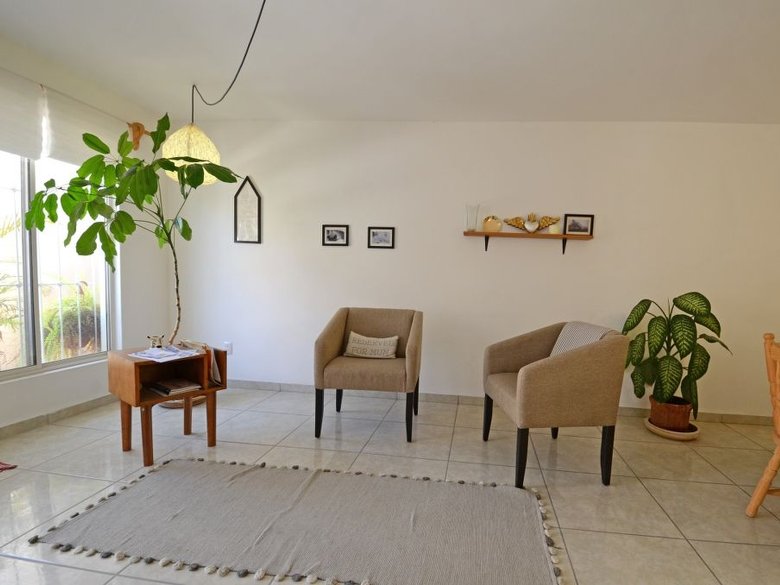 Bright and Open Spaces Home — 5 photos