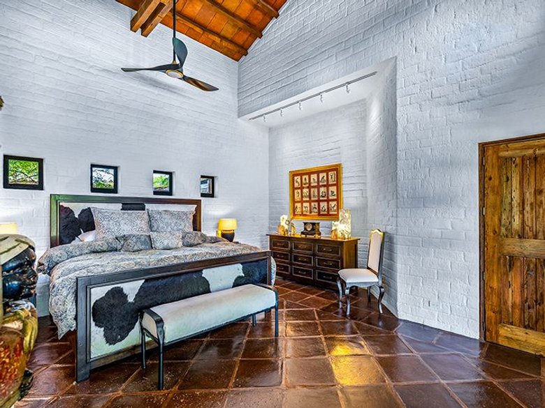 Hacienda Serenidad — 7 fotos