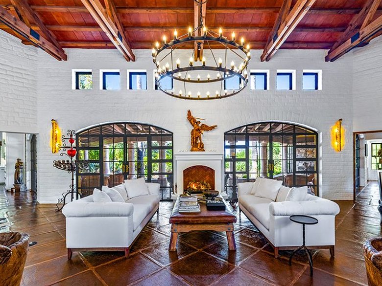 Hacienda Serenidad — 2 fotos