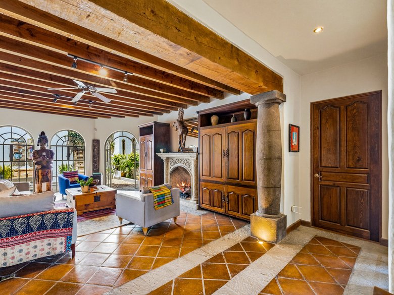 Casa Colonial Eclectica — 1 photos