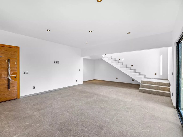 CASA ELITE ZIRANDARO — 7 photos