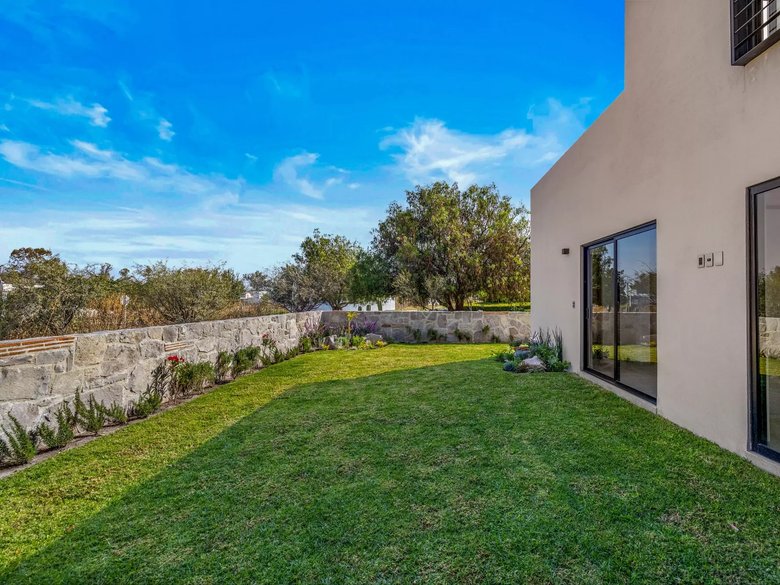 CASA ELITE ZIRANDARO — 1 photos