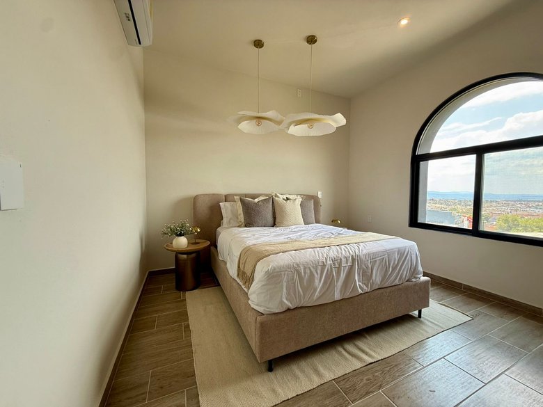 Modern & cozy apartment in Narcisa – Simple living with style (3nd level) — 9 photos