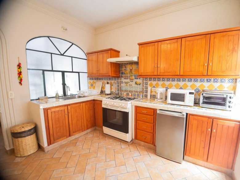 CASA RELOX — 21 photos