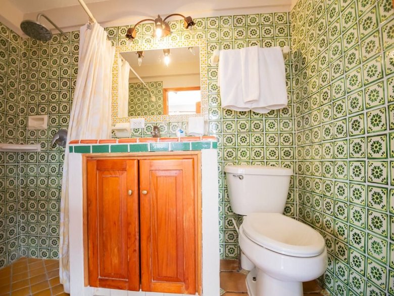 CASA RELOX — 27 photos