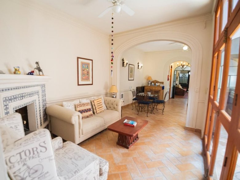 CASA RELOX — 18 photos