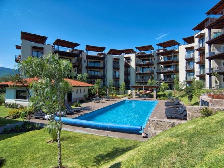 Modern Harmonious Home for Rent in La Escondida – 3 Bedrooms with Terrace — 15 photos