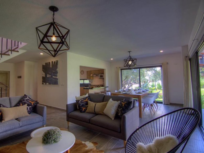 Modern Harmonious Home for Rent in La Escondida – 3 Bedrooms with Terrace — 4 photos
