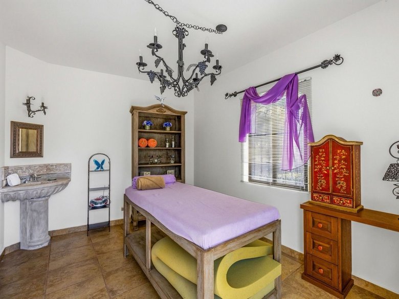Villa Siqueiros — 29 photos