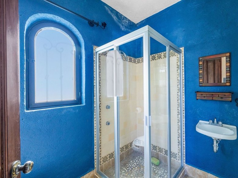 Villa Siqueiros — 31 photos