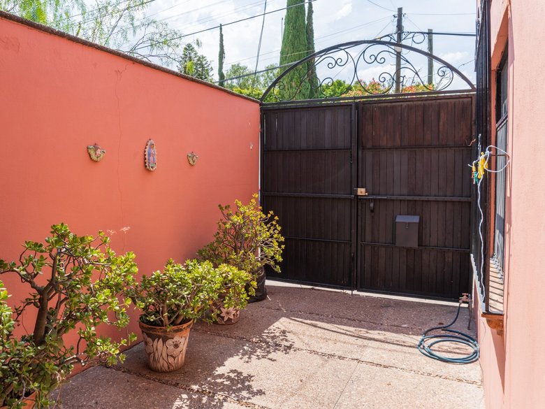 Casa Ofelia — 25 photos