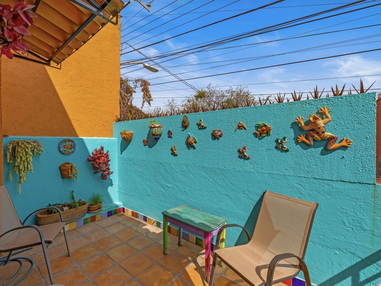 Casa Maxine , charming Mexican -style home located in Colonia Independencia  — 24 photos