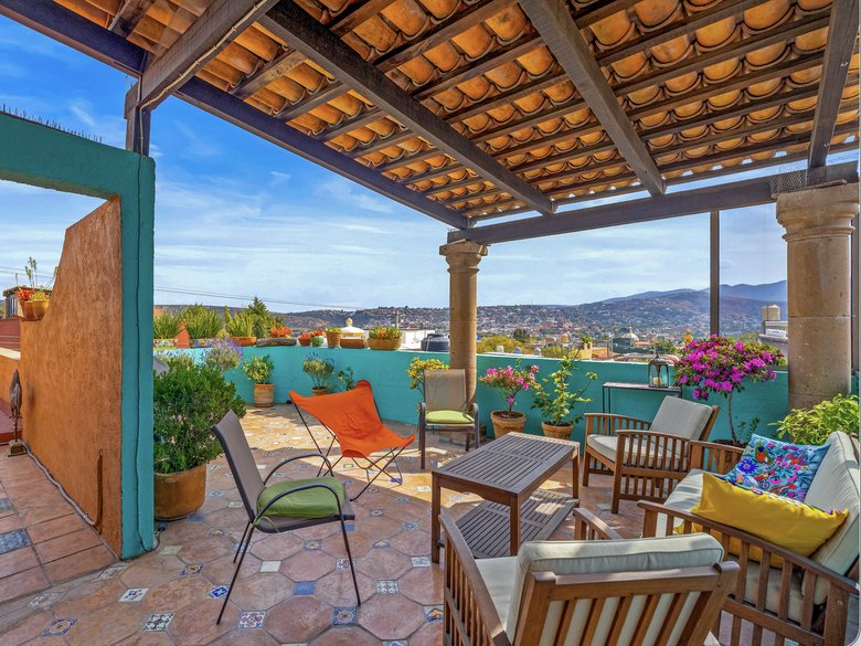 Casa Maxine , charming Mexican -style home located in Colonia Independencia  — 27 photos