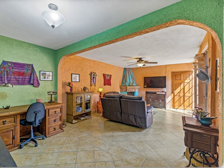 Casa Maxine , charming Mexican -style home located in Colonia Independencia  — 4 photos
