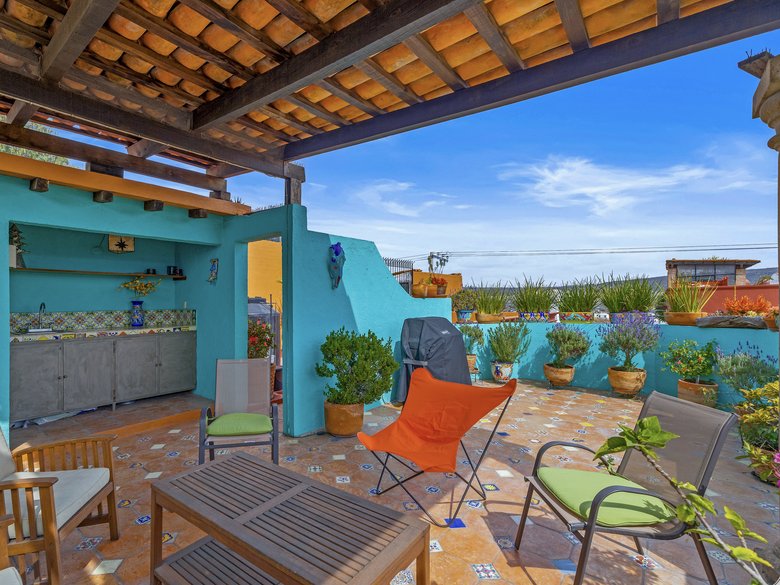 Casa Maxine , charming Mexican -style home located in Colonia Independencia  — 26 photos