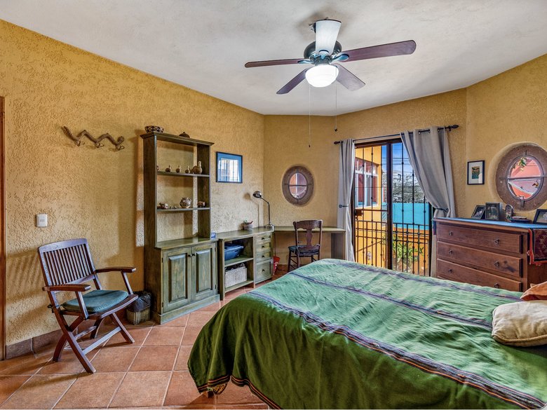 Casa Maxine , charming Mexican -style home located in Colonia Independencia  — 20 photos