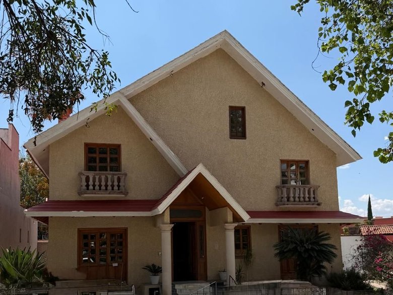 Villas del Parque — 6 photos