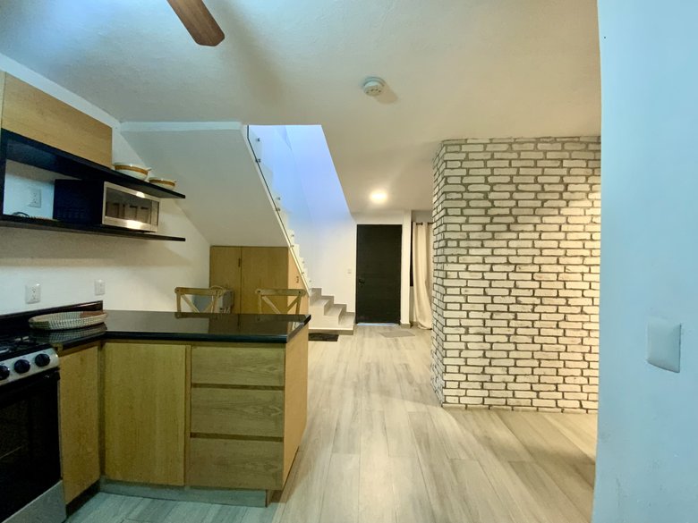 Oportunidad de Inversión en San Miguel de Allende | Casa en Venta en Zona de Aguas Termales con Alta — 18 photos