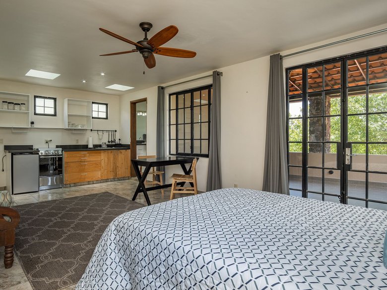 Villa Los Olivos — 11 photos