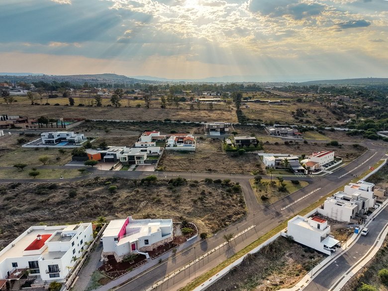 Lote 12 Loma Bonita — 2 photos