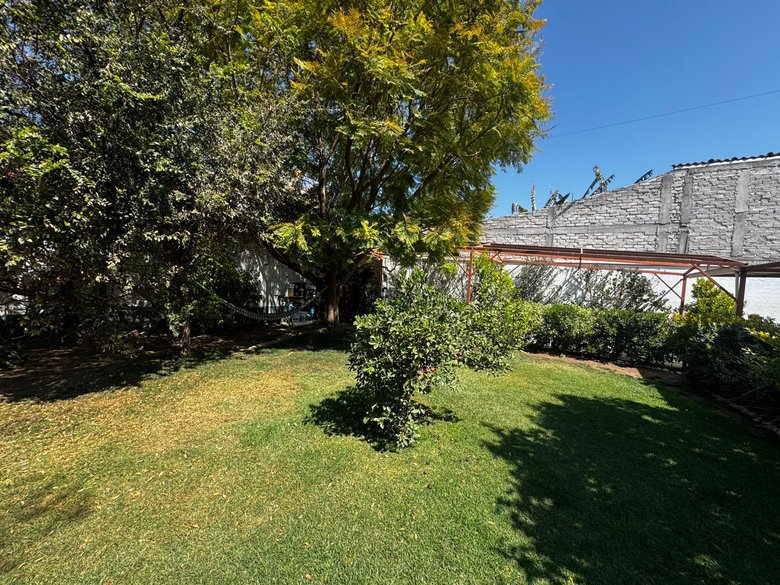 Casa en Lomas de Saltito — 8 photos