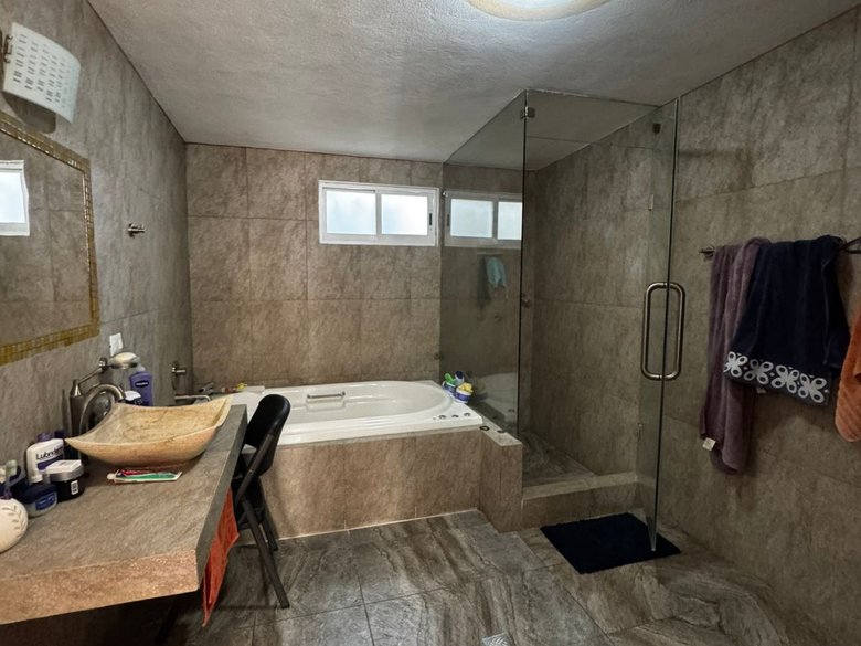 Casa en Lomas de Saltito — 24 photos