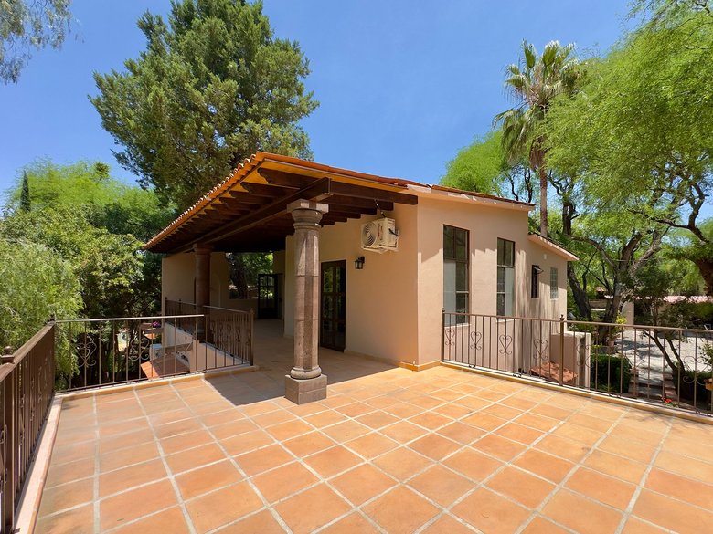 Casa Ciene — 16 photos