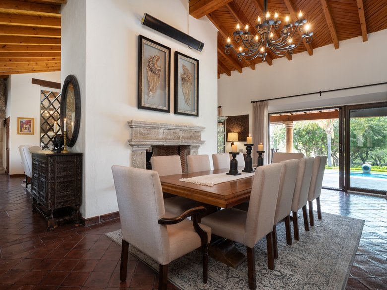 Villa Toscana — 11 photos