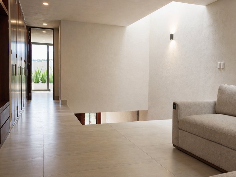 Casa nueva en la Conspiración — 7 photos