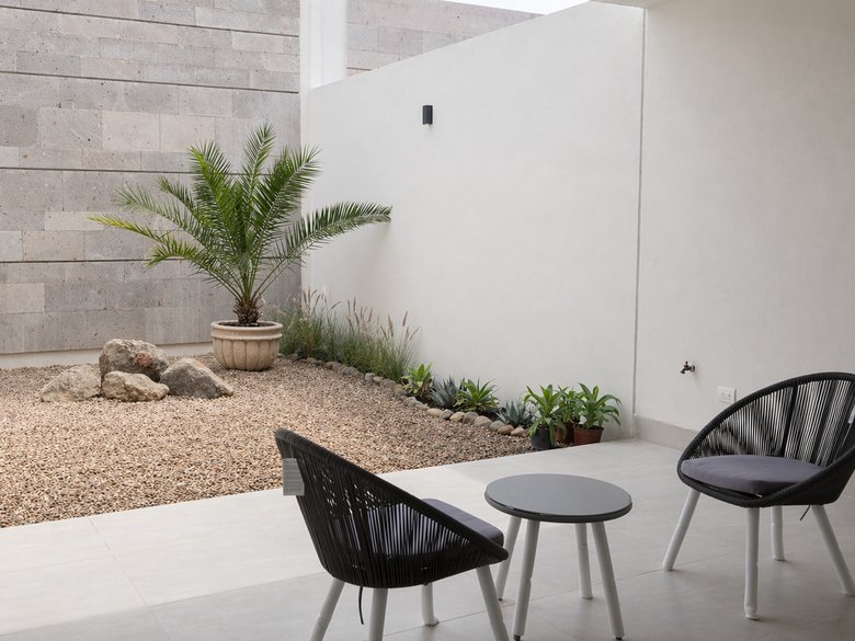 Casa nueva en la Conspiración — 5 photos