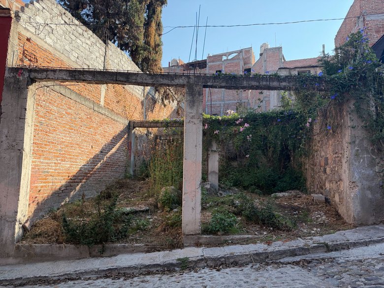 Lote Atascadero — 2 photos