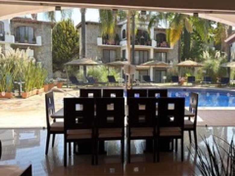 Beautiful condo with a rooftop terrace in a gated community. — 33 photos