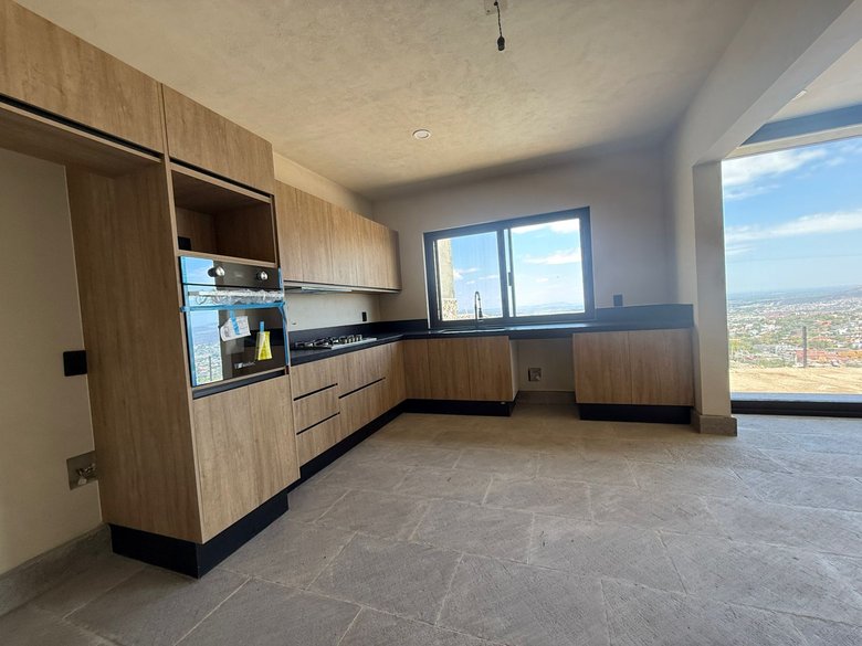 Pre-Sale Development with Panoramic Views at Cerro de las 3 Cruces — 18 photos