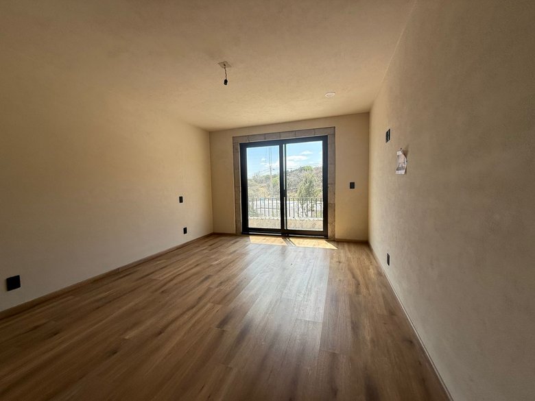 Pre-Sale Development with Panoramic Views at Cerro de las 3 Cruces — 11 photos