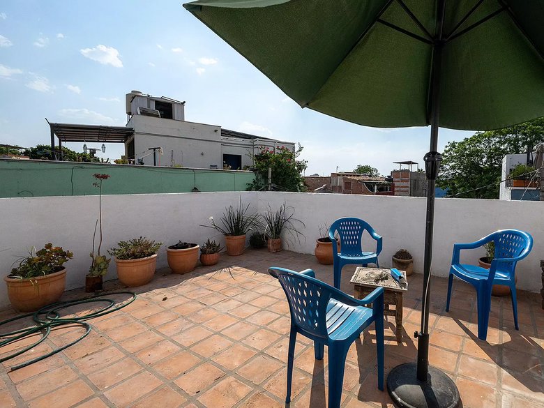 Casa Opportunity — 3 photos