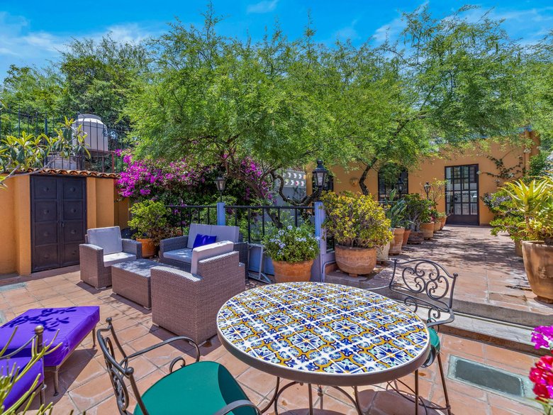 Casa Preciosa — 19 photos