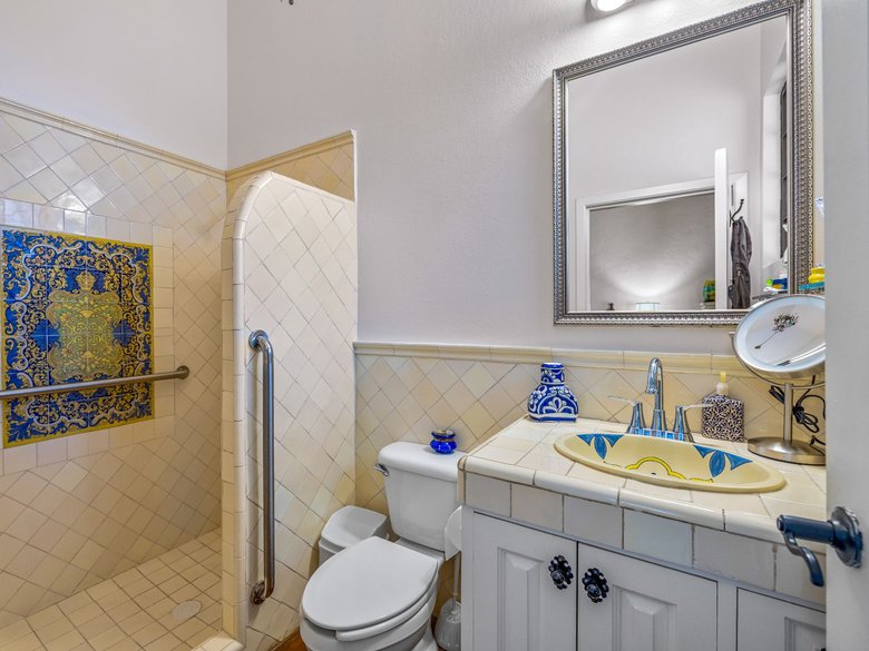 Casa Preciosa — 12 photos