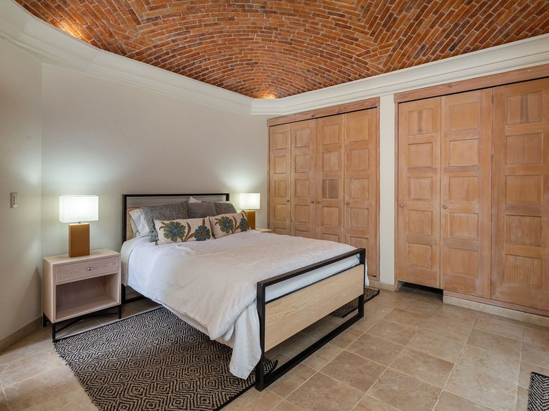 Casa Esplendida — 17 photos