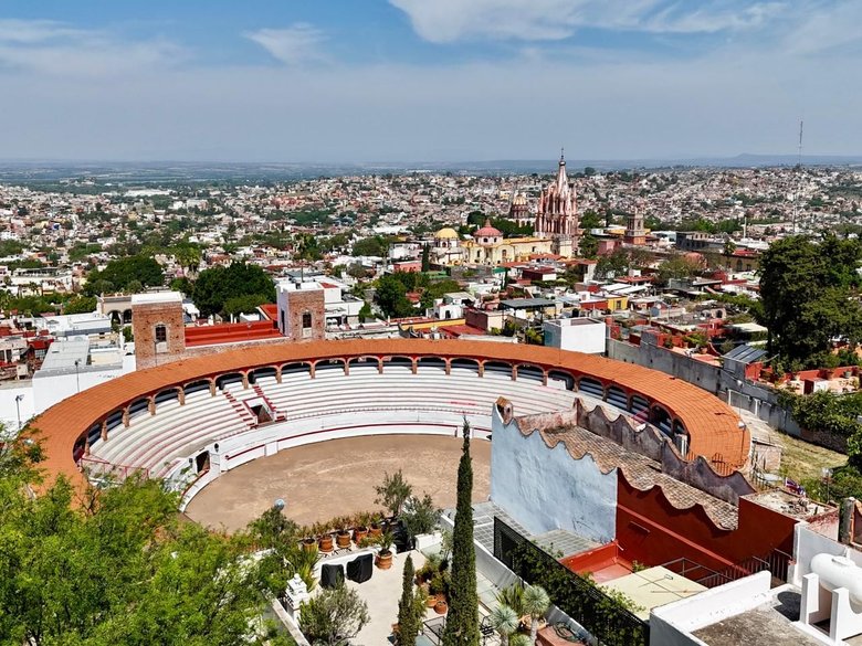 Barranca 67, A Rare Opportunity in Centro — 6 photos