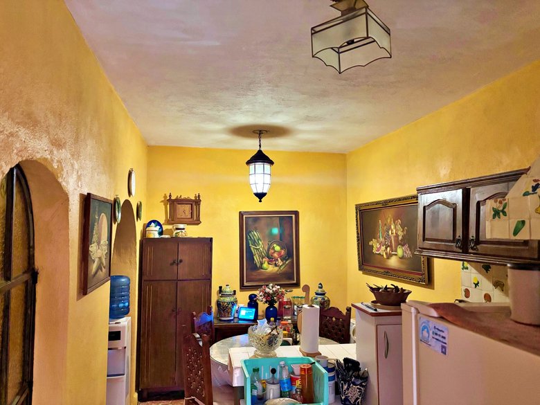 Casa en venta en la colonia guadalupe — 10 photos