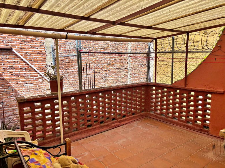 Casa en venta en la colonia guadalupe — 20 photos