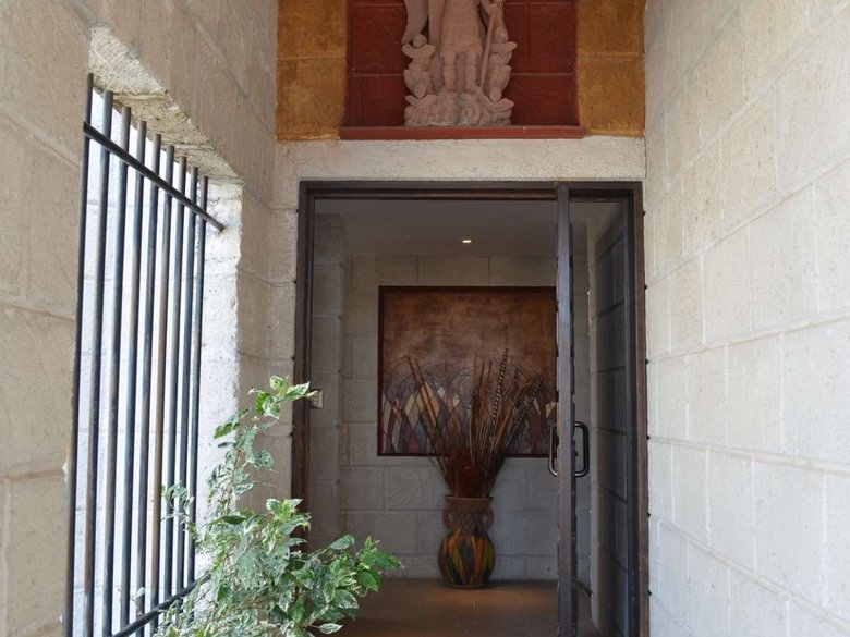 Casa de Los Angeles — 5 photos