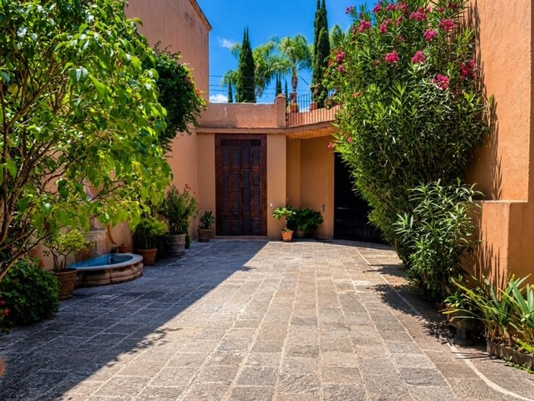 La Casita — 29 photos