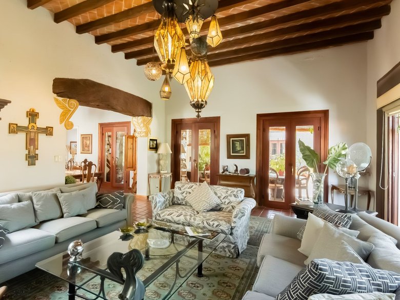Casa Hacienda Sotogrande Club de Golf Malanquin — 2 photos